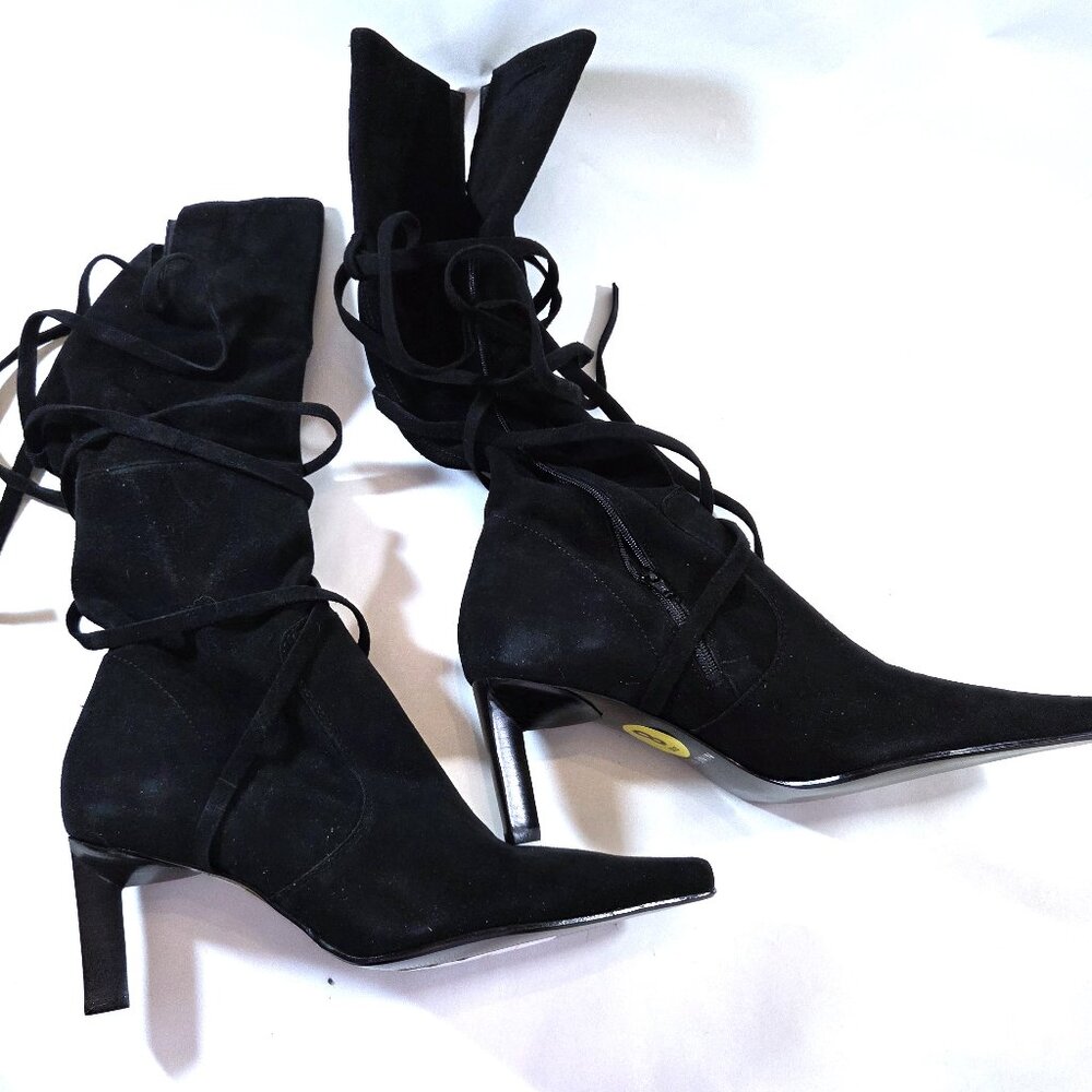 NIB Nine West Unityr Black Suede Boots with Strapping Tie Accents Size 8